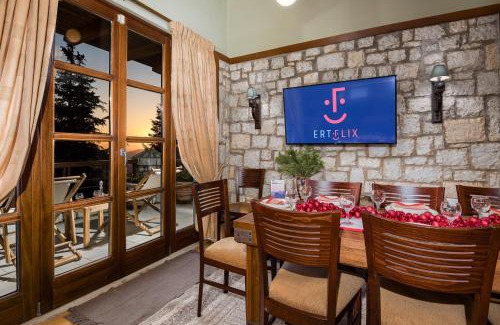 Arachova Villa | Sky Shades Villa in Arachova