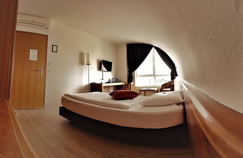 Klagenfurt am Woerthersee Hotel | Skycity Hotel Atrigon