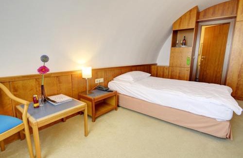 Klagenfurt am Woerthersee Hotel | Skycity Hotel Atrigon