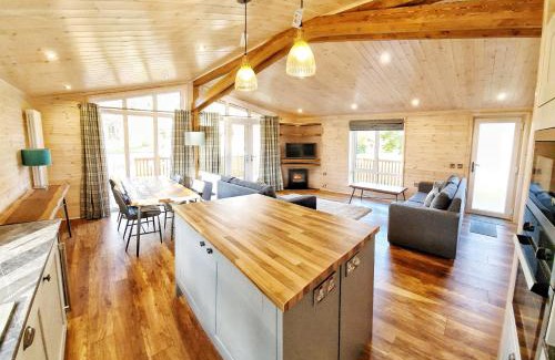 Arden House | Skyline Lodge Loch Lomond Castle Lodges