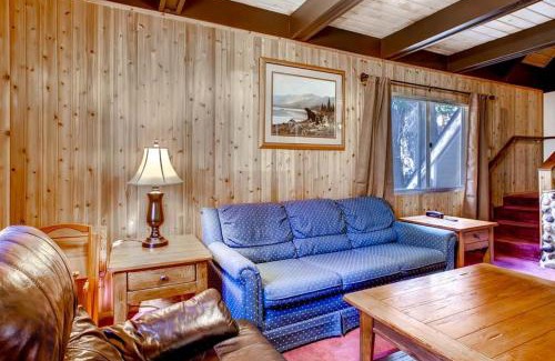 Yosemite West House | Skyline Retreat