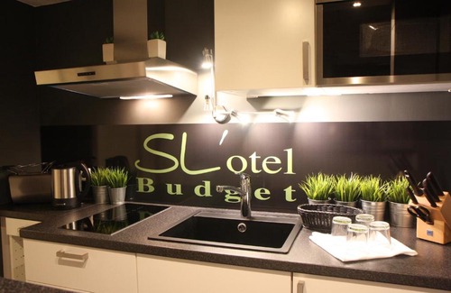 Bernburg House | SL'otel Budget