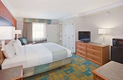 Merrillville Hotel | Sleep Inn & Suites Merrillville