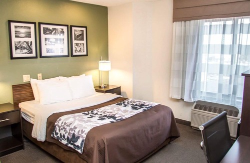 University Place Hotel | Sleep Inn University Place