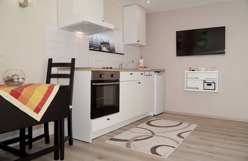Sudstadt House | Small bungalow on the southern outskirts of the city