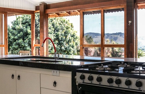 Pinhalzinho Cottage | Small Farm Alto Da Colina to have a good time