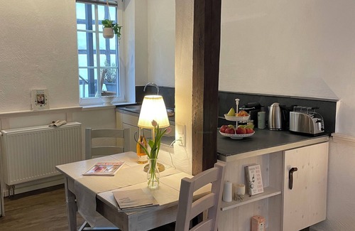 Bad Kreuznach House | Small old town vacation home with garden. And heart.