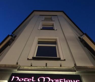Bad Homburg v.d. Hoehe Hotel | SmartHotel Mystique Self check-in