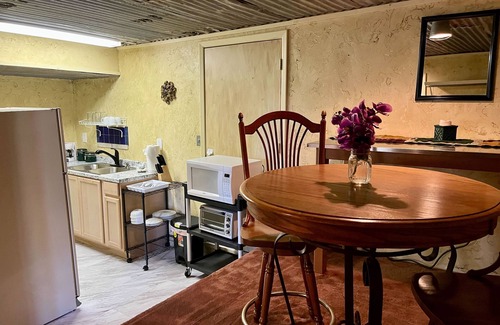 Alto House | Smuggler's Run- Cozy Forest Retreat