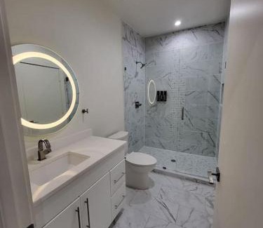 Oak Cliff House | Social House with Downtown View Terrace & King bed & 2-car garage parking!