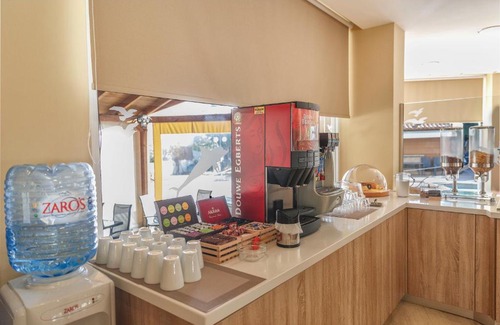 Nea Alikarnassos Hotel | Sofia Hotel