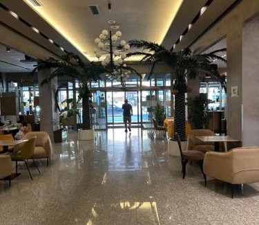 Shengjin Apartment | Sol & Sea Apartments