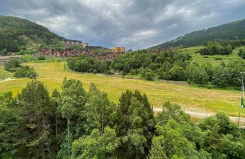 Incles Hotel | Somriu Hotel Vall Ski