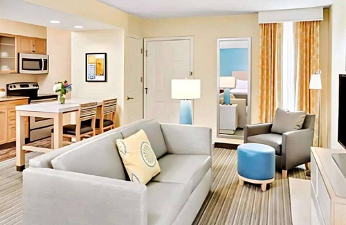 Sharonville Hotel | Sonesta ES Suites Cincinnati - Sharonville West
