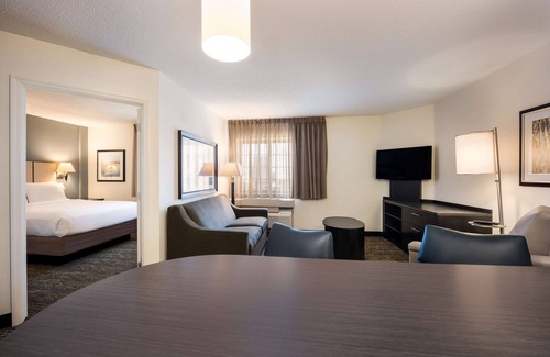 Nassau Bay Hotel | Sonesta Simply Suites Houston – NASA Clear Lake