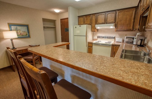 College Hotel | Sophie Station Suites