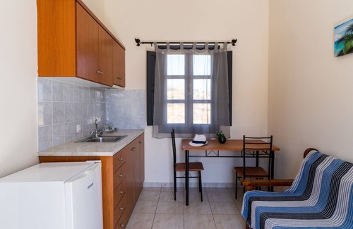 Kamari Hotel | Soulis Hotel