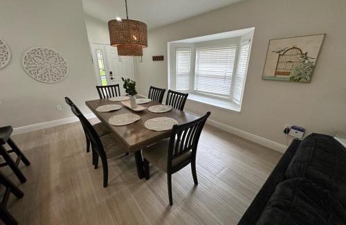 Haines City House | South Facing Pool Villa Spa Remodeled Floor to Ceiling Southern Dunes