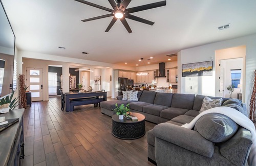 South Mountain House | South Mountain Luxury Retreat - New & Modern