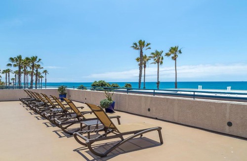 Townsite Resort | Southern California Beach Club