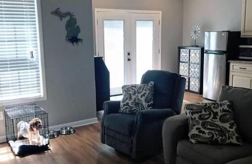 Taylorville House | Southern Charmer Cottage