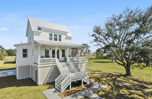 Pass Christian House | Southern Coastal Cottage just steps from the beach