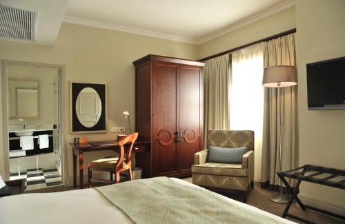 Summerstrand Hotel | Southern Sun The Marine