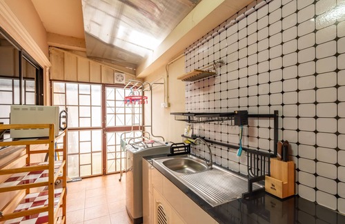 Wua Lai House | Spacious 3BR Private House Near Old City Near Night Bazaar