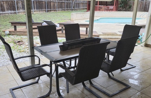 Wetmore House | Spacious 5/3.5 home with Heated Pool