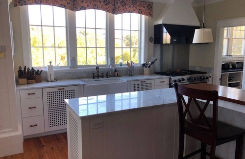 West Falmouth House | Spacious 5-bedroom estate with access to private beach in peaceful Falmouth
