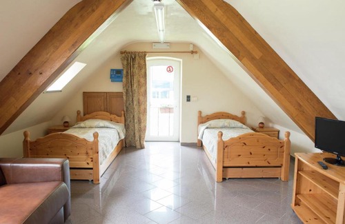 Harre Apartment | Spacious and well cared-for house with a panoramic view, sauna and a summer pool