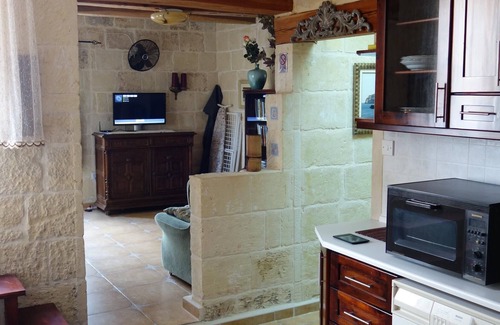 Valletta Apartment | Spacious Apartment- historical character- fascinating views over old town & sea