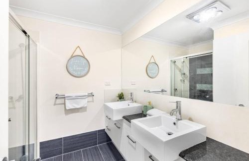 Sunnybank House | Spacious Central located Family House at Sunnybank