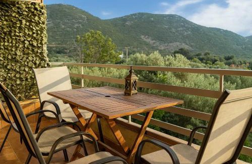 West Mani House | Spacious Cottage - Panoramic Sea & Mountain Views
