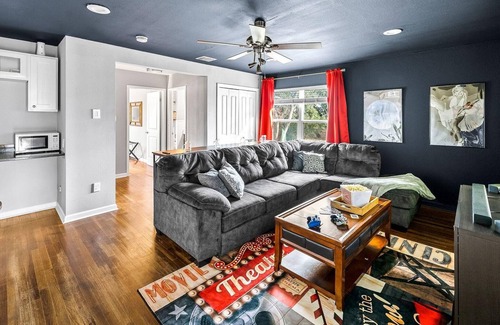 North San Antonio - SAT House | Spacious Family Oasis near Top City Attractions w/Pool, Gameroom, Putt Putt.