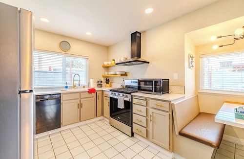 Patton House | SPACIOUS FAMILY POOL HOME/4BR/KING BED Suite/Arcade Games/Billiard Table/Slp12