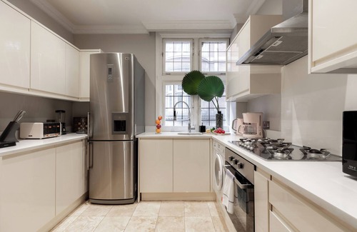 Holborn and Covent Garden Apartment | Spacious Luxury Flat in Unbeatable Covent Garden Location