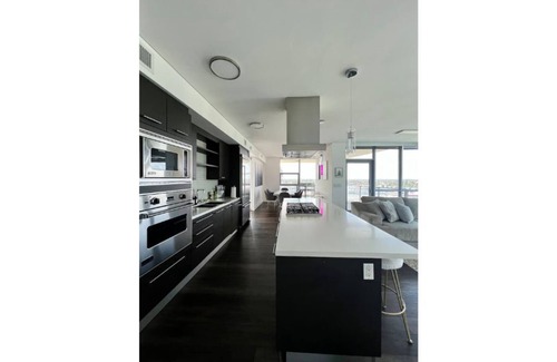 Santa Ana Condo | Spacious Luxury High-rise 2bd 2ba w/pool spa & gym
