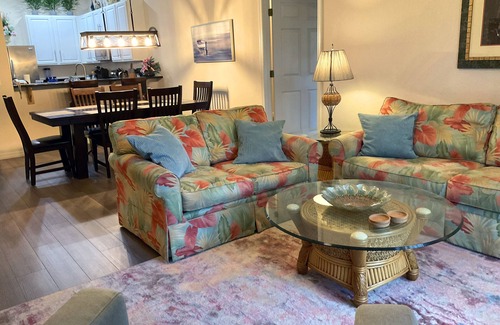 Bahama Bay Condo | Spacious Luxury Penthouse for 8 guests in amazing Bahama Bay Resort near Disney