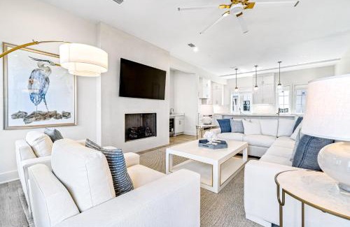 Orange Beach House | Spacious Oasis