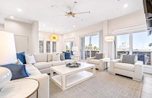 Orange Beach House | Spacious Oasis