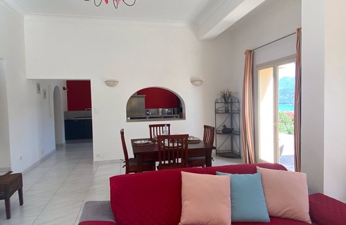 Propriano Apartment | Spacious T3 in villa, quiet, sea view, garden, 8 minutes from the beach and Propriano center