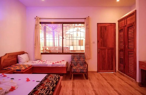 Nungwi Bed & Breakfast | Spacious triple room no2 in nungwi near beach