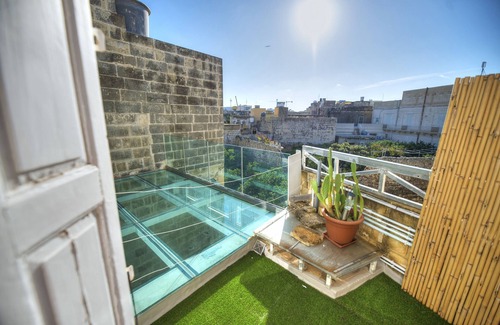 Lija Ski Chalet | Spacious Village Home with skylight EBAR1-1