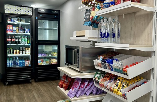 Fort Wayne Hotel | Spark by Hilton Fort Wayne