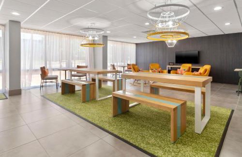 Grand Prairie Hotel | Spark By Hilton Grand Prairie
