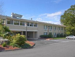 Mystic Hotel | Spark By Hilton Mystic Groton
