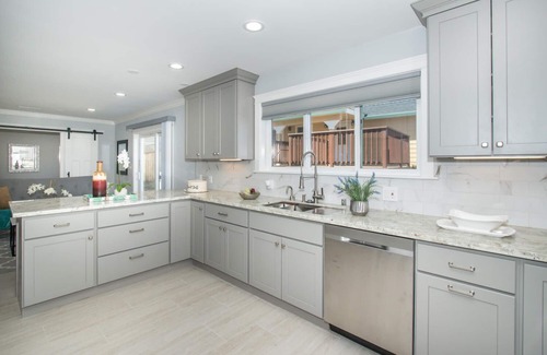 Pacifica House | Sparkling Clean Newly Built Luxury Ocean View 5 BR/3 BA Near SF/SFO+Free Parking