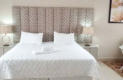 Rustenburg Hotel | Sparkling Waters Hotel & Spa