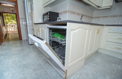 L'Albufereta Ski Chalet | SPECIAL OFFER ! House with garden, 500 meters beach, 4 km Alicante capital